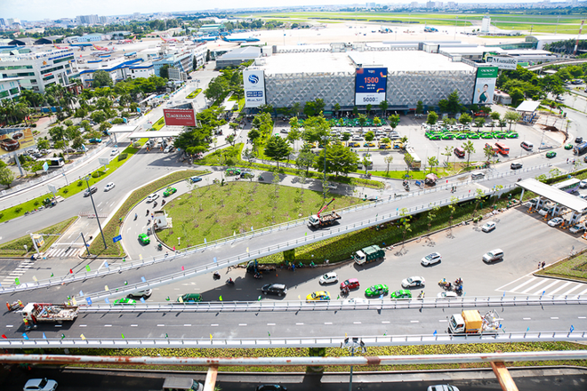 Chuyên gia đô thị đề xuất thu phí các phương tiện mượn đường đi qua sân bay nhưng không vào Tân Sơn Nhất - Ảnh 4.