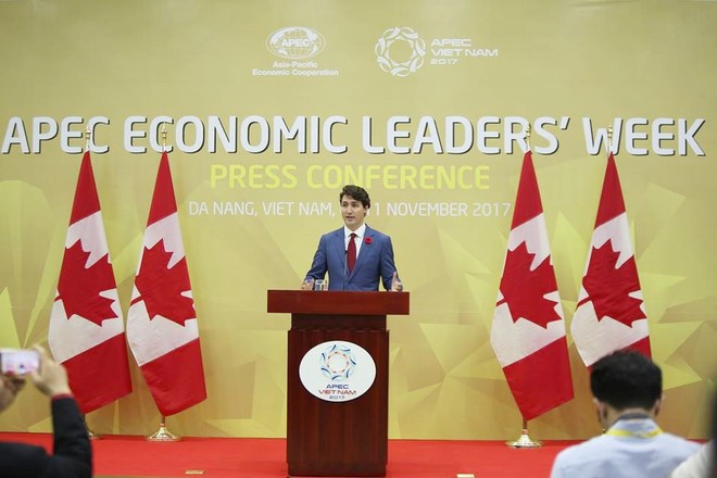 Nhìn lại những khoảnh khắc ấn tượng của Thủ tướng Canada Justin Trudeau trong 4 ngày ở Việt Nam - Ảnh 13.