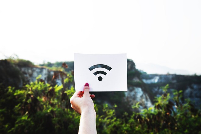 Sóng Wi-Fi gây ung thư não: Chuyện thật hay lời đồn vô căn cứ? - Ảnh 3.