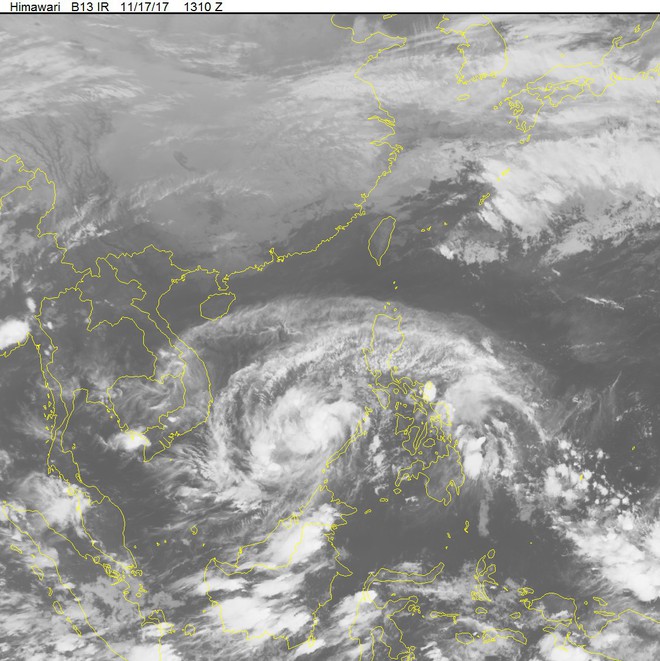 TP.HCM họp khẩn, chuẩn bị ứng phó với áp thấp nhiệt đới sắp mạnh thành bão - Ảnh 2.