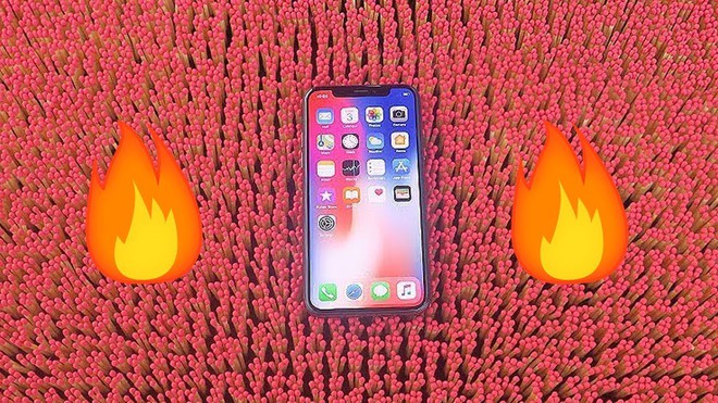 Hỏa táng iPhone X trên dàn thiêu 10.000 que diêm và cái kết - Ảnh 1.