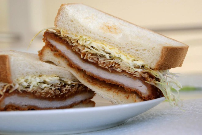 Báo chí nước ngoài ngợi khen bánh mì Việt Nam, xếp hạng trong top 10 món sandwich ngon nhất thế giới - Ảnh 6.