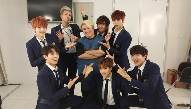 Kpop fan nhốn nh&aacute;o trước th&ocirc;ng tin em trai BTS sắp ra đời - Ảnh 1.