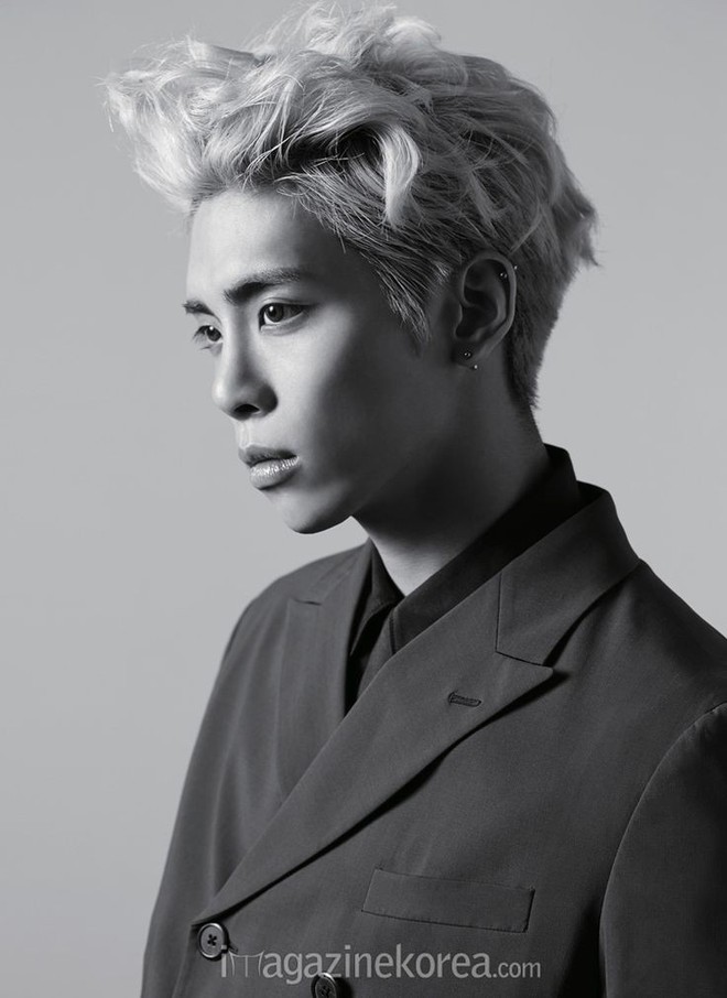 Fan mong muốn SM ph&aacute;t h&agrave;nh album cuối c&ugrave;ng của Jonghyun - Ảnh 1.