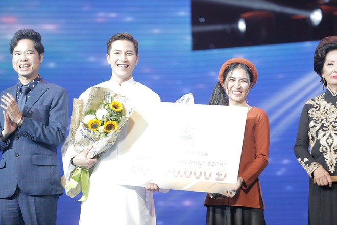 Cặp đôi hoàn hảo: Hòa Minzy chiến thắng lần 3, đăng quang cùng Mai Tiến Dũng - Ảnh 1.