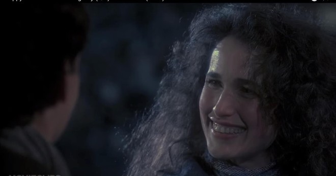 7 t&aacute;c phẩm về Gi&aacute;ng sinh sẽ khiến tr&aacute;i tim bạn tan chảy trong m&ugrave;a đ&ocirc;ng lạnh lẽo n&agrave;y! - Ảnh 2.