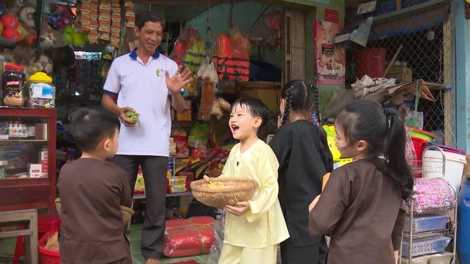 Bố ơi: B&eacute; Kitty thất vọng to&agrave;n tập về chương tr&igrave;nh v&igrave;... bị bắt l&agrave;m việc nhiều qu&aacute;! - Ảnh 16.