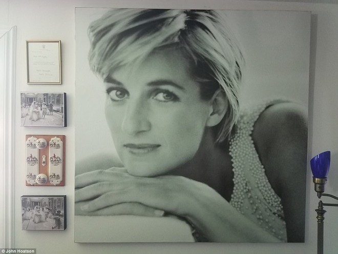 Cuộc đời Công nương Diana qua bộ sưu tập có một không hai của người hâm mộ cuồng nhiệt đến từ Mỹ - Ảnh 22.