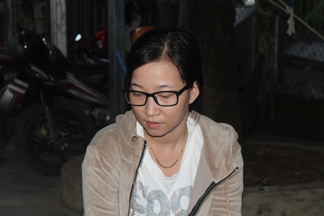 Sự thật vụ b&eacute; g&aacute;i bị cha đẻ v&agrave; mẹ kế bạo h&agrave;nh d&atilde; man - Ảnh 5.