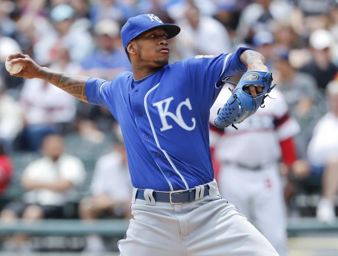 Những nh&acirc;n vật huyền thoại tr&ecirc;n thế giới đ&atilde; m&atilde;i ra đi trong năm 2017 - Ảnh 42.