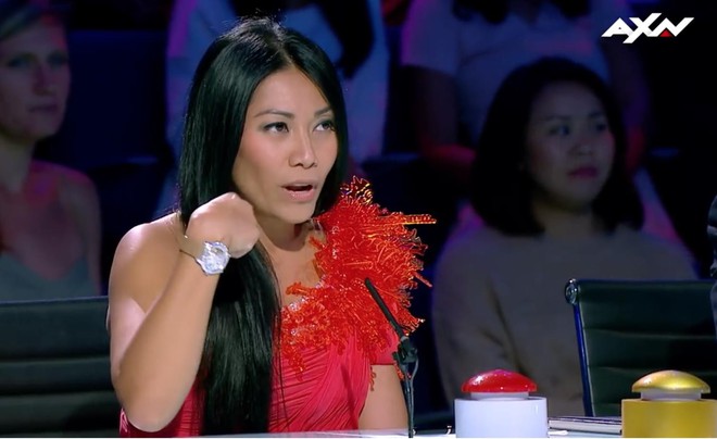 Cô gái kinh dị trở lại sân khấu Asias Got Talent với tiết mục dọa ma, nhưng không phải một mình - Ảnh 8.