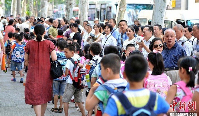 8 th&oacute;i quen của người Trung Quốc khiến phương T&acirc;y ngỡ ng&agrave;ng, điều thứ 6 cũng phổ biến tại Việt Nam - Ảnh 6.
