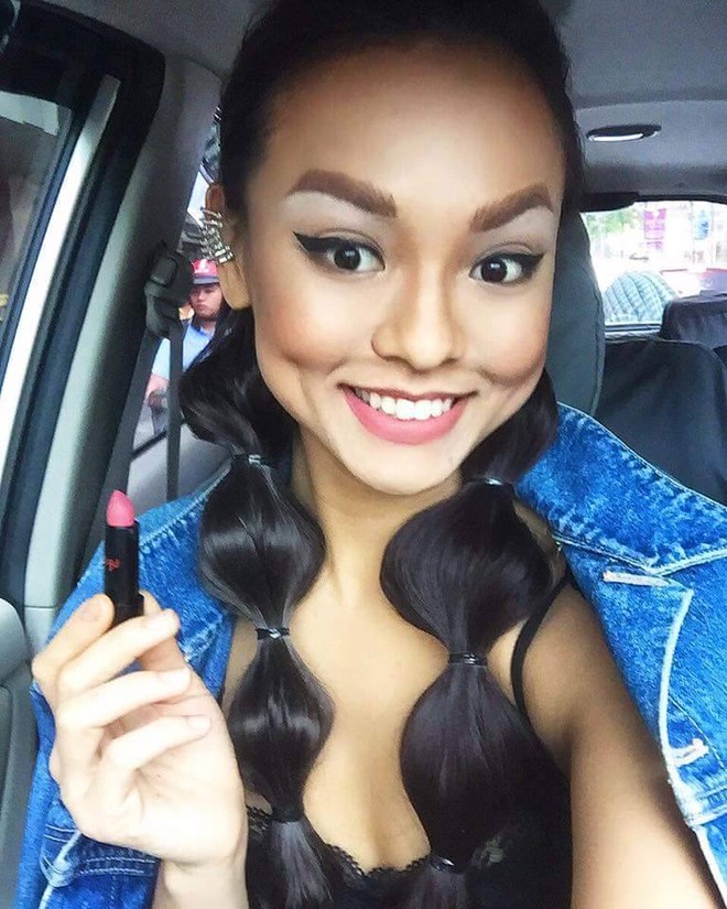 Mỹ nữ Showbiz Việt ph&aacute;t sốt với d&ograve;ng son m&ocirc;i mới - Ảnh 8.