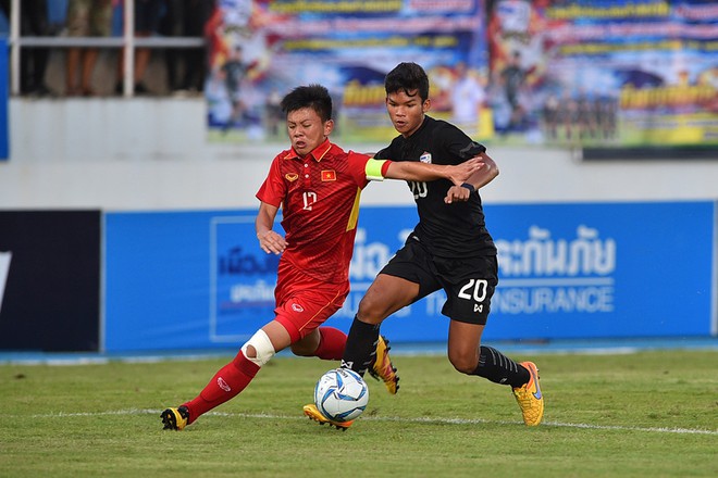 Cầu thủ U15 Thái Lan khóc nức nở nhìn U15 Việt Nam vô địch Đông Nam Á - Ảnh 2.