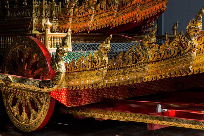 C&oacute; g&igrave; trong lễ tang 30 triệu USD của cố vương Th&aacute;i Lan Bhumibol Adulyadej? - Ảnh 8.