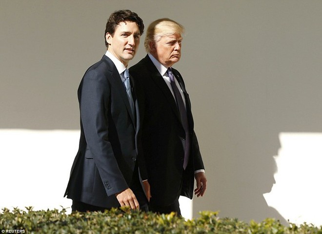 Đi công du tới đâu, Thủ tướng Justin Trudeau cũng phong thái ngời ngời, thu hút mọi ánh nhìn từ mọi người - Ảnh 10.