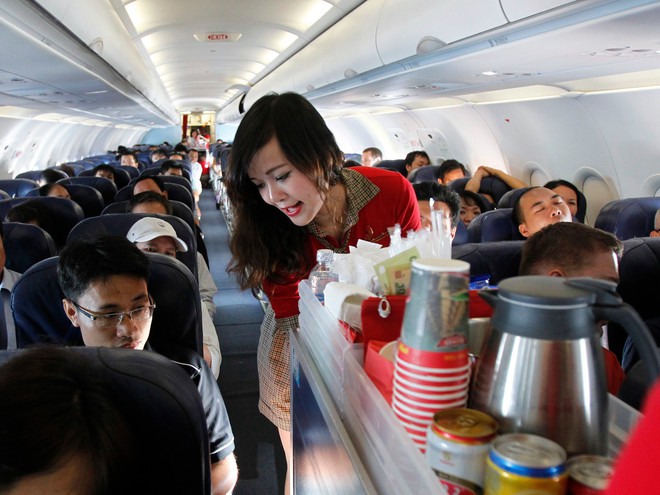 1001 chuyện “dở khóc dở cười” trên máy bay được chính tiếp viên hàng không tiết lộ - Ảnh 10.