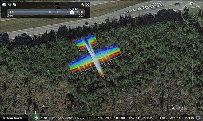 Bóng máy bay bí ẩn giữa rừng thủy điện Trị An được Google chụp lại: Đã có lời giải thích xác đáng! - Ảnh 5.