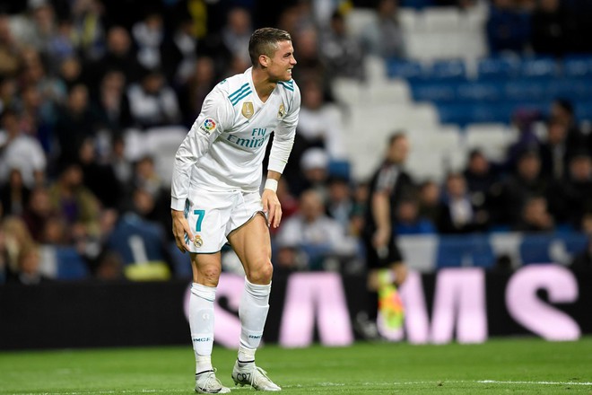 Real Madrid 3-0 Las Palmas: Chuyện quái quỷ gì đang xảy ra với Ronaldo thế này? - Ảnh 11.