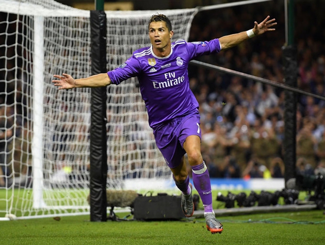 Ronaldo, h&ocirc;m nay anh l&agrave; nhất! - Ảnh 2.