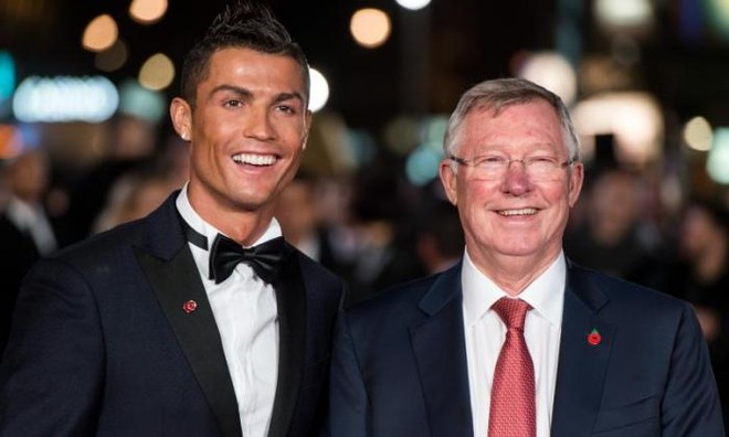 Ronaldo từng tiết lộ ý muốn rời Real Madrid với Alex Ferguson - Ảnh 1.