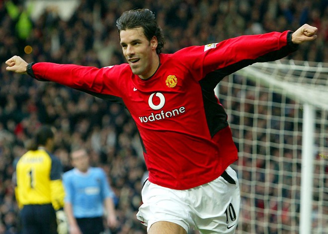 Sao Man City vượt mặt Van Nistelrooy, Henry... về hiệu suất ghi bàn - Ảnh 5.