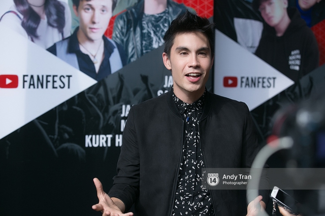 Youtuber 2,8 triệu người theo dõi Sam Tsui: Tôi đang cố học hát tiếng Việt, hy vọng là các bạn sẽ thích - Ảnh 1.