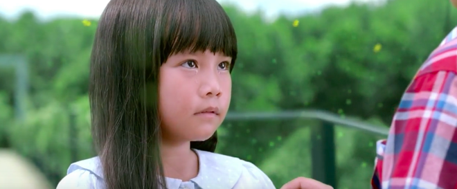 Bất ngờ khi C&ocirc; g&aacute;i đến từ h&ocirc;m qua lại c&oacute; cả kĩ xảo ảo diệu! - Ảnh 15.