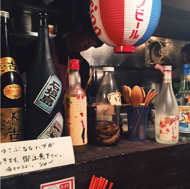 Chụp ảnh với flash trên điện thoại không đẹp là do bạn chưa biết 6 mẹo này thôi - Ảnh 2.