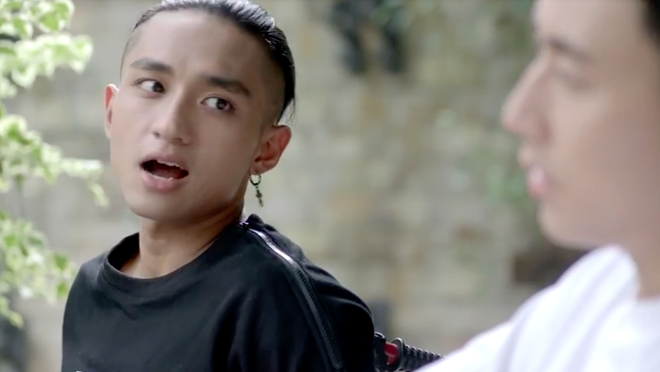 Glee Việt tuần n&agrave;y: Rocker v&agrave; Hữu Vi choảng nhau gi&agrave;nh Angela Phương Trinh - Ảnh 7.
