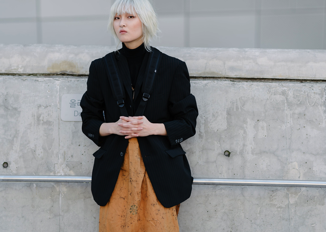 Lạc quẻ giữa một rừng streetwear, m&igrave;nh Diễm My diện đầm dạ hội l&oacute;ng l&aacute;nh  - Ảnh 5.