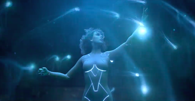 HOT: Taylor Swift khoe body sexy khó cưỡng với tạo hình người máy trong teaser MV mới - Ảnh 3.