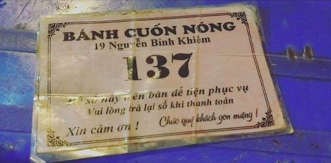 Không phải chen chúc xếp hàng, Hà Nội có 5 quán ngon vỉa hè ngồi đợi lấy số rất văn minh - Ảnh 7.