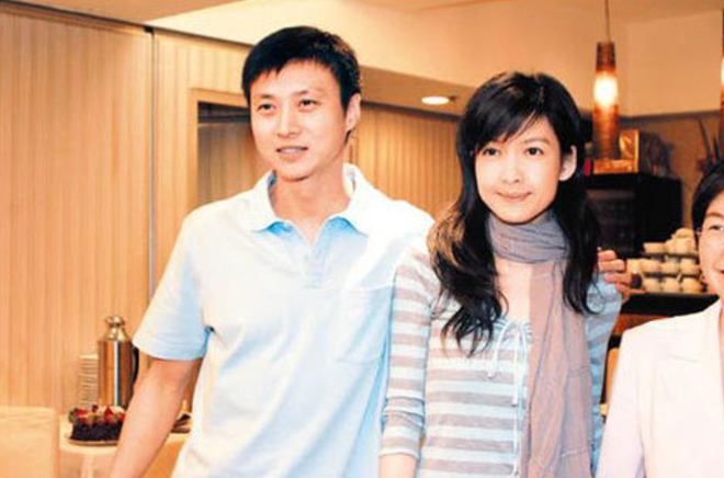 Ch&acirc;u Huệ Mẫn: C&acirc;u chuyện về ngọc nữ si t&igrave;nh năm lần bảy lượt tha thứ cho người chồng lăng nhăng - Ảnh 3.