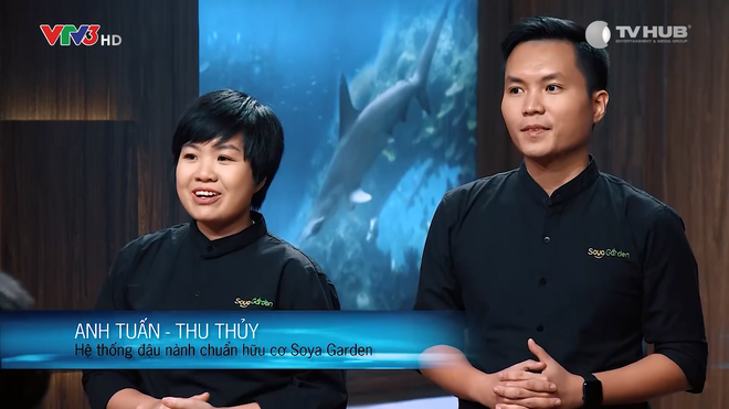 Shark Tank: Bị chê sản phẩm không đặc biệt, lỗ lãi không biết, 2 bạn trẻ vẫn gọi được 15 tỷ đồng đầu tư - Ảnh 2.