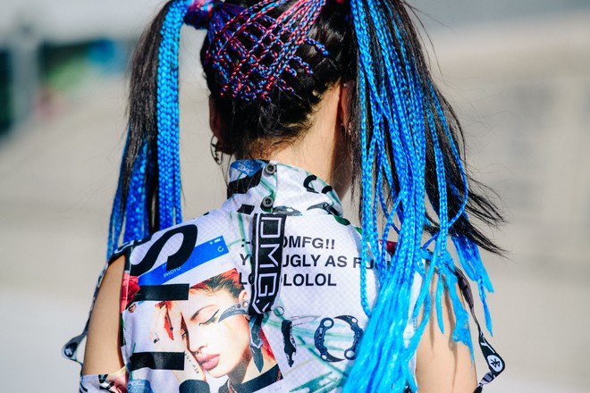 Seoul Fashion Week: Ri&ecirc;ng về street style, giới trẻ H&agrave;n n&agrave;o c&oacute; thua k&eacute;m c&aacute;c ng&ocirc;i sao nổi tiếng - Ảnh 6.