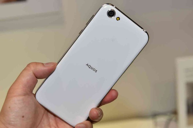 Đ&acirc;y phải chăng là con rơi của iPhone 8 và Essential Phone? - Ảnh 3.