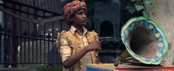 Vừa ra mắt, MV thực hiện tại Ấn Độ của Lưu Hương Giang đã bị cho rằng quá giống với MV của Coldplay và Beyonce - Ảnh 11.