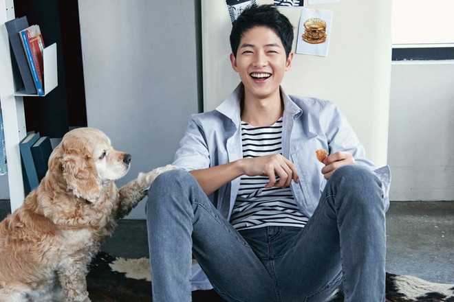 Tin hỉ dồn dập, Song Joong Ki đứng đầu về danh tiếng, vượt mặt Gong Yoo và loạt sao nam hạng A - Ảnh 1.