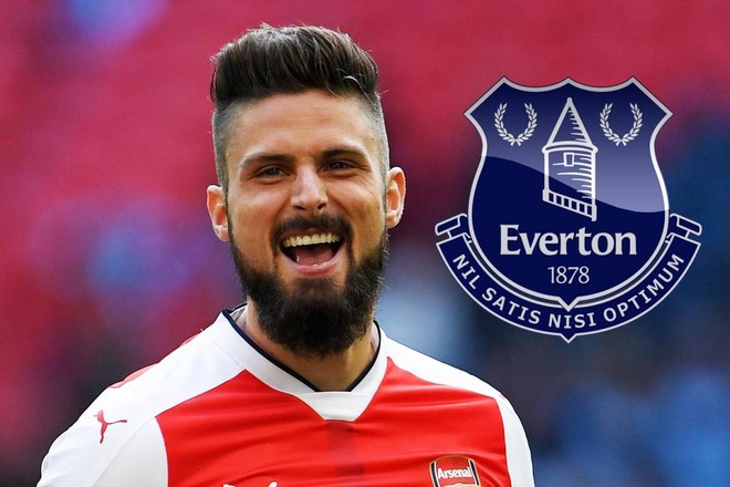 Ch&acirc;n gỗ Giroud su&yacute;t l&agrave;m đồng đội của Rooney - Ảnh 1.