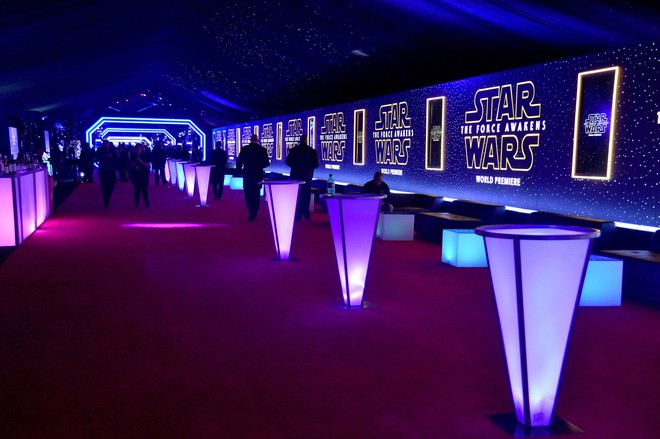 Ngo&agrave;i g&oacute;p mặt trong Star Wars, Ng&ocirc; Thanh V&acirc;n c&ograve;n l&agrave; kh&aacute;ch mời danh dự của Star Wars Party - Ảnh 5.