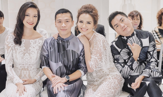 Phạm Hương c&ugrave;ng loạt sao Việt lộng lẫy dự show kỷ niệm 10 năm của NTK Adrian Anh Tuấn - Ảnh 9.