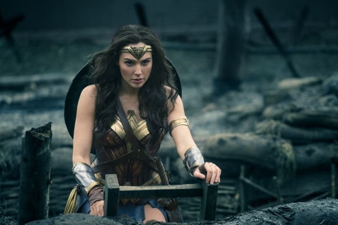 Wonder Woman th&aacute;ch Thor đ&aacute;nh nhau v&agrave; đ&acirc;y l&agrave; c&acirc;u trả lời của Chris Hemsworth! - Ảnh 1.