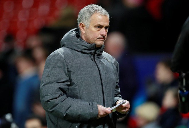 “Mourinho không phù hợp dẫn dắt Man Utd” - Ảnh 2.