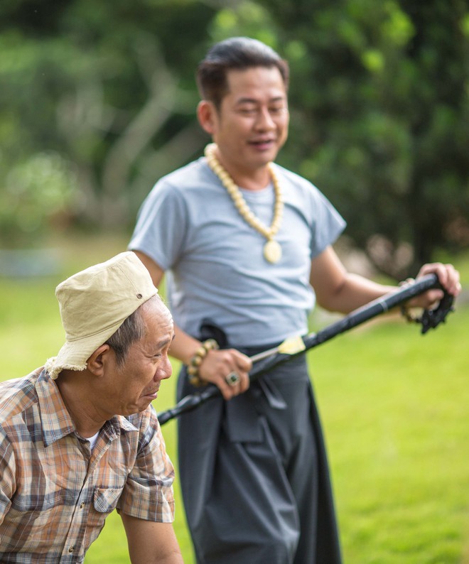 Đến hẹn lại lên, Hoài Linh tái xuất với phim hài chiếu Tết - Ảnh 10.