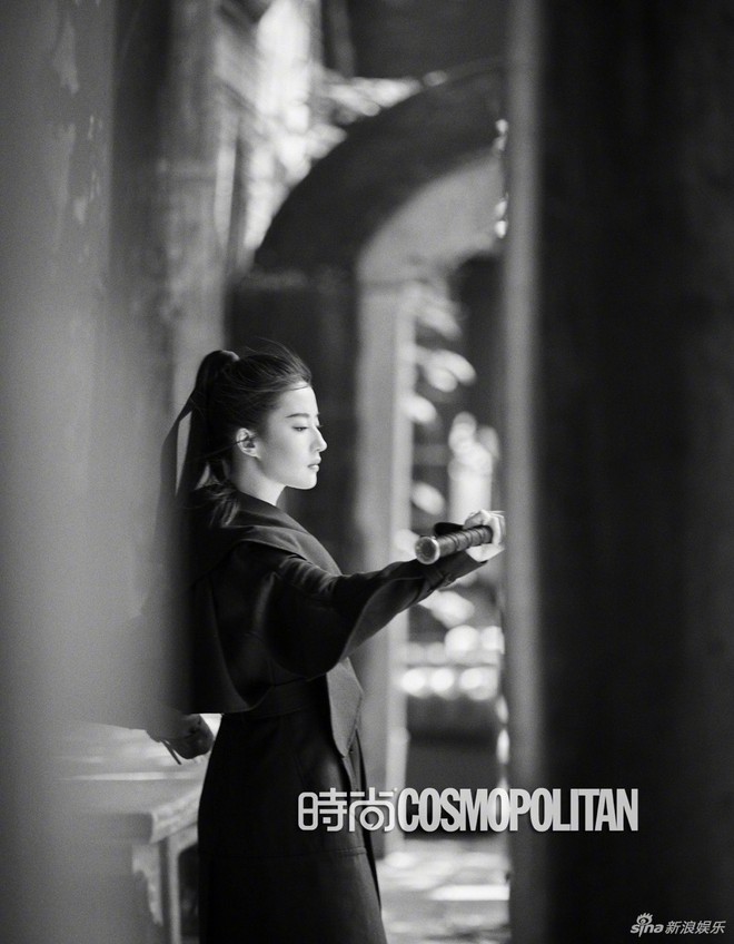 Sự thật về tạo h&igrave;nh Hoa Mộc Lan của Lưu Diệc Phi khiến netizen ng&atilde; ngửa v&igrave;... chẳng li&ecirc;n quan! - Ảnh 6.