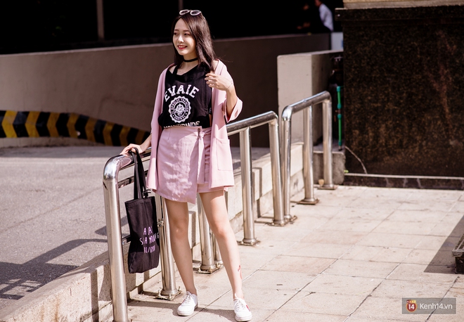 Street style 2 miền: Miền Bắc chuộng style bánh bèo trong khi miền Nam rủ nhau diện đồ phủi ra bụi - Ảnh 2.