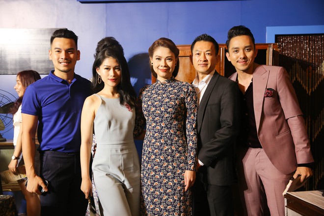 Dàn sao Việt diện trang phục cổ điển đi xem đêm nhạc Bolero của Đàm Vĩnh Hưng - Ảnh 6.