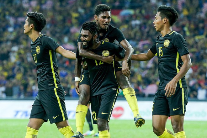 U22 Malaysia đè bẹp Myanmar, rộng cửa nhất bảng A - Ảnh 1.