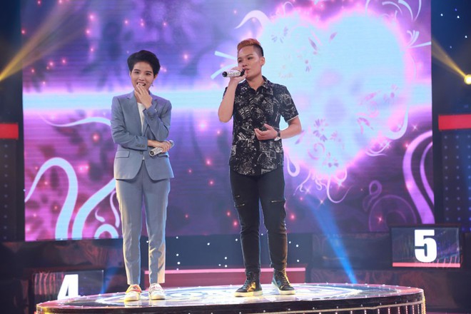 Giọng ải giọng ai: Vũ C&aacute;t Tường chọn được giọng ca tomboy khiến mọi người bật kh&oacute;c - Ảnh 6.